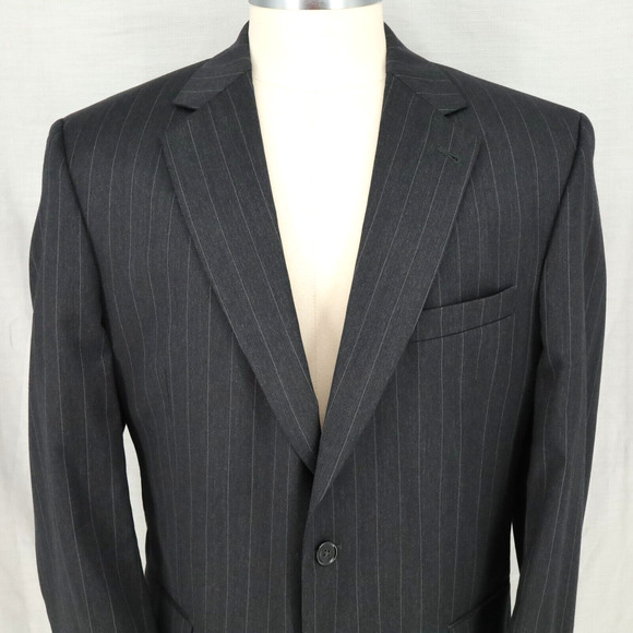 Jos A Bank Suit Mens 44R Dark Gray Pinstripe Wool Jacket Lined Pleated Cuffed - Picture 8 of 16